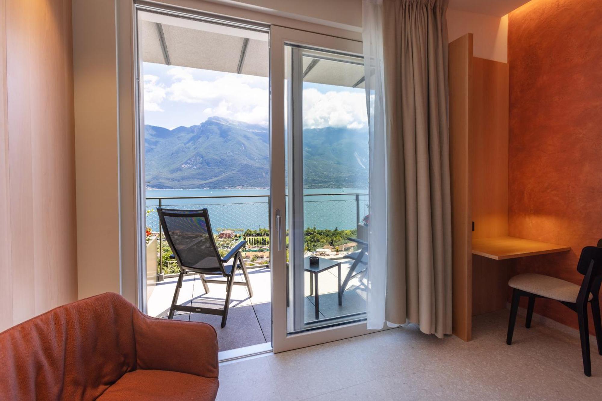 Llac Living Nature Hotel ลีโมเนซุลการ์ดา ห้อง รูปภาพ